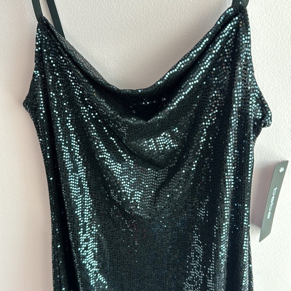 bebe size M Cowl Neck All Over Sequin Shimmer Black Stretch Maxi Dress NEW - Picture 3 of 9